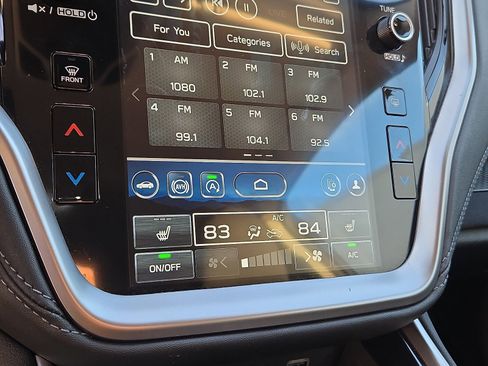 Used 2024 Subaru Outback Premium image 16