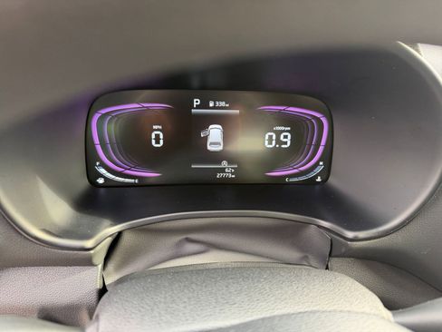 Used 2025 Kia Soul LX w/ LX Technology Package image 38