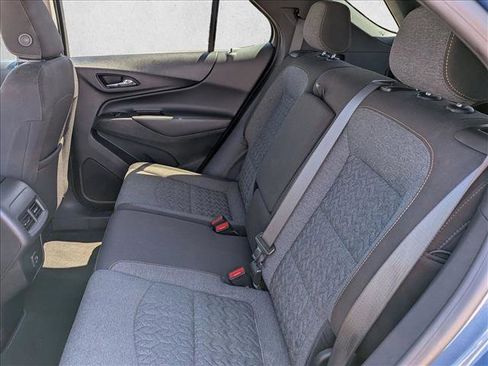 Used 2024 Chevrolet Equinox LT AWD/4WD image 17