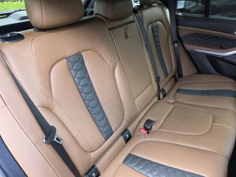 Used 2022 BMW X5 M w/ Executive Package AWD/4WD image 26