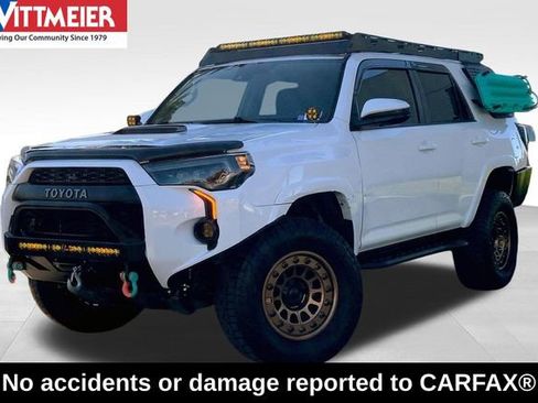 Used 2020 Toyota 4Runner SR5 image 1