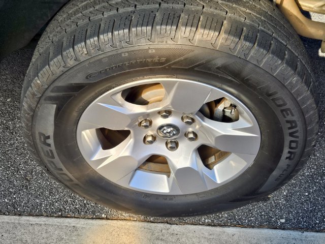 Used 2022 RAM 1500 Big Horn AWD/4WD image 4