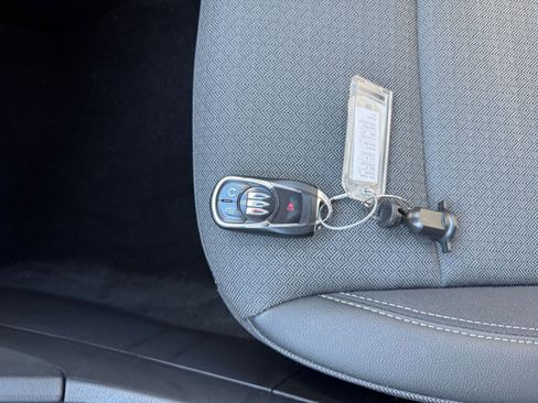 Used 2025 Buick Encore GX Preferred image 20