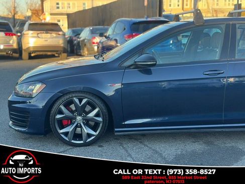 Used 2017 Volkswagen GTI Sport image 9