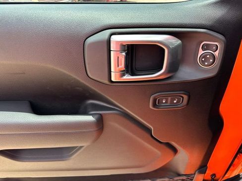 New 2026 Jeep Gladiator Sport AWD/4WD image 22