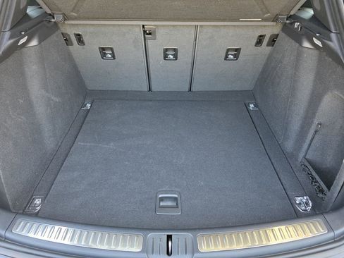 Used 2019 Porsche Macan image 31