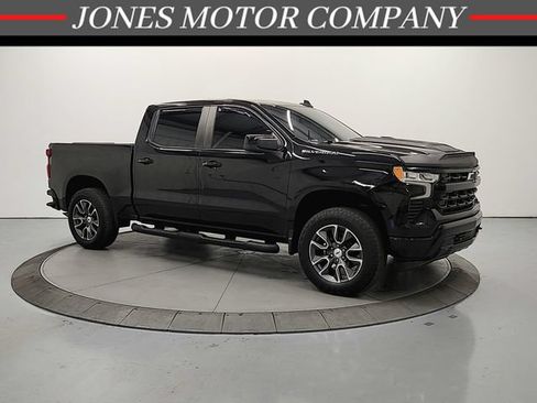 Used 2023 Chevrolet Silverado 1500 RST RWD image 1