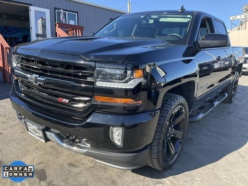 Used 2017 Chevrolet Silverado 1500 LT w/ All Star Edition image 91