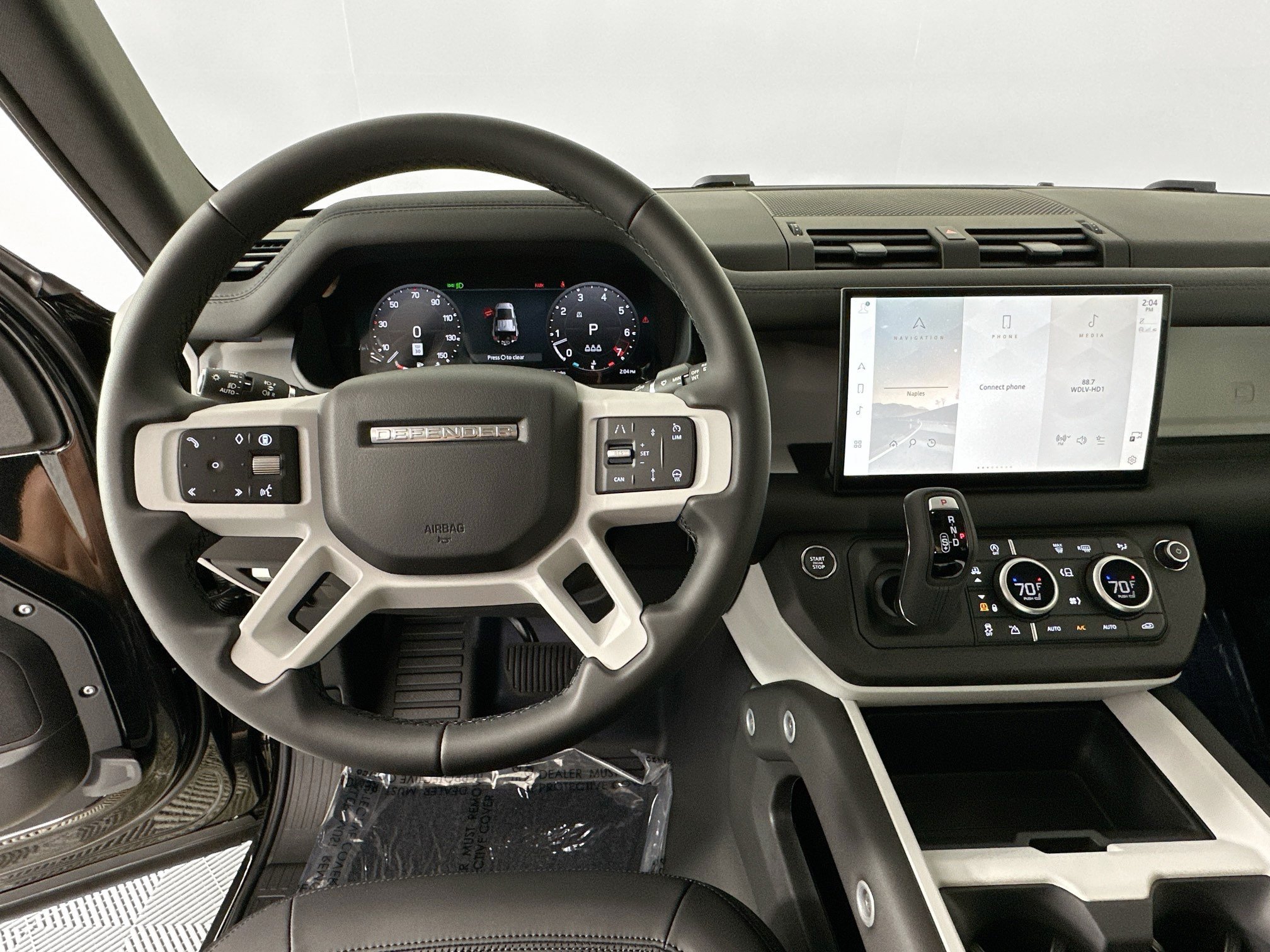 Certified 2025 Land Rover Defender 110 S AWD/4WD image 11