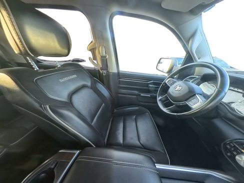 Used 2022 RAM 1500 Laramie image 28