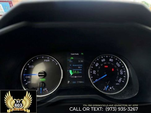 Used 2020 Toyota RAV4 LE w/ Carpet Mat Package AWD/4WD image 24