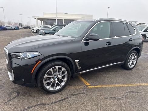 Used 2026 BMW X5 xDrive40i w/ Premium Package image 1