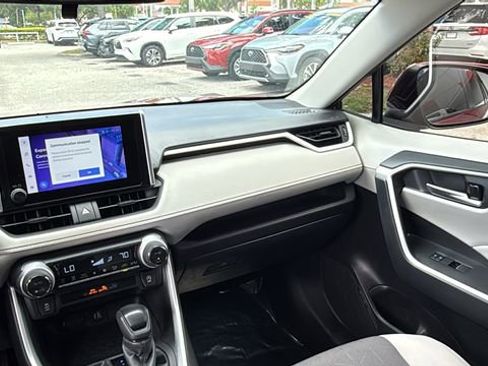 Certified 2025 Toyota RAV4 XLE w/ Convenience Package image 15