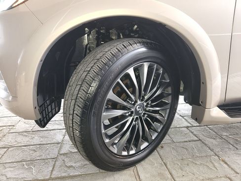 Used 2024 INFINITI QX80 Sensory AWD/4WD image 35
