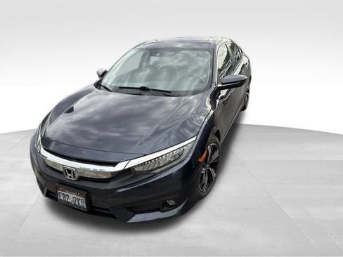 Used 2016 Honda Civic Touring image 1