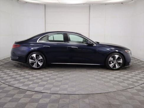 New 2026 Mercedes-Benz E 350 Sedan image 4