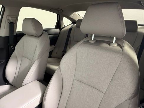Used 2025 Honda Accord SE image 30