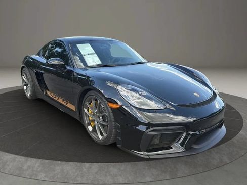 Used 2020 Porsche 718 Cayman GT4 RWD image 7
