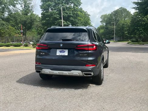 Used 2021 BMW X5 xDrive40i w/ Premium Package AWD/4WD image 6