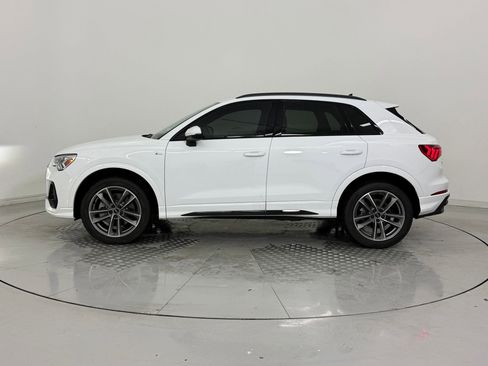 New 2025 Audi Q3 2.0T Premium image 2