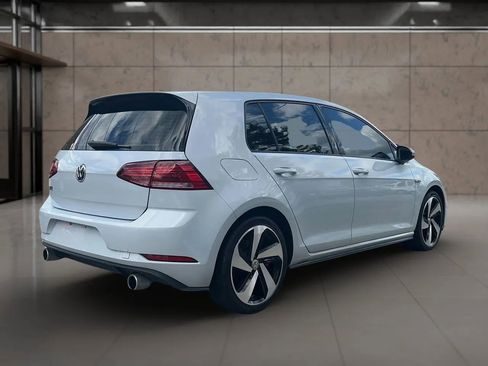 Used 2019 Volkswagen Golf 4-Door FWD image 6