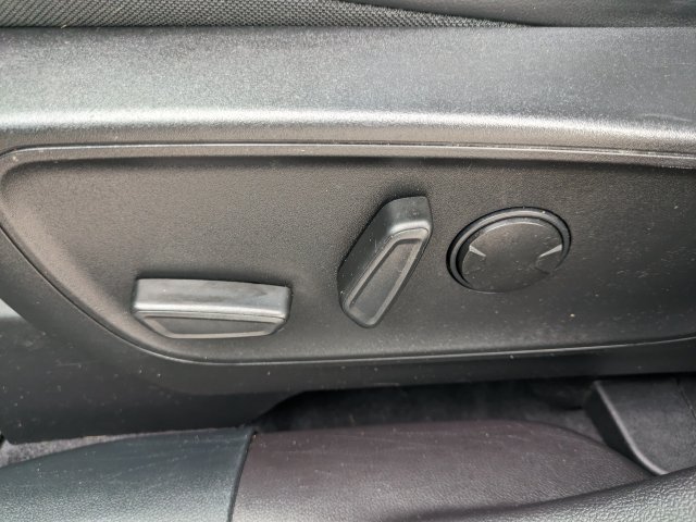 Used 2023 Ford Escape ST-Line w/ Tech Pack #1 FWD image 20