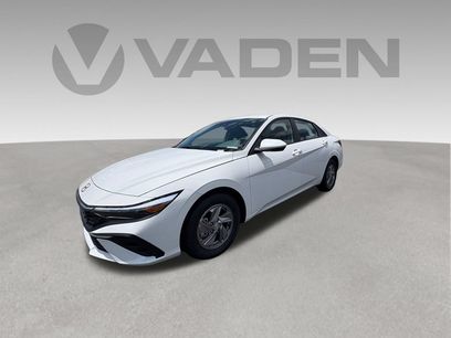 New 2026 Hyundai Elantra SE