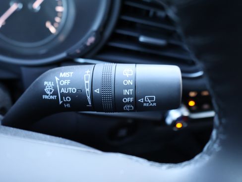 Certified 2025 MAZDA CX-30 Carbon image 39