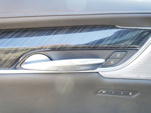 Used 2021 Cadillac XT6 Premium Luxury AWD/4WD image 14