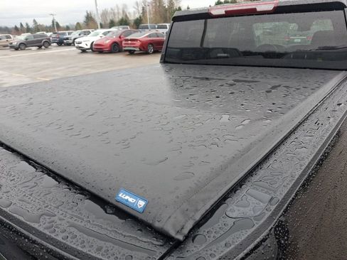 Used 2023 Chevrolet Silverado 1500 Custom image 6