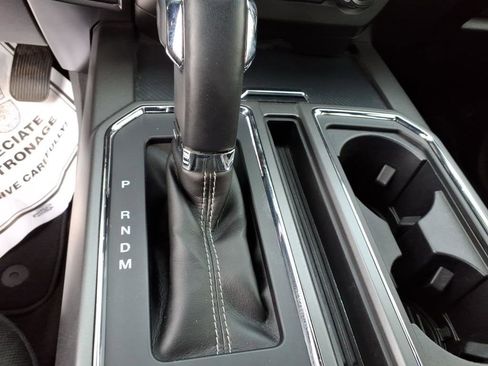 Used 2019 Ford F150 XLT w/ Equipment Group 302A Luxury AWD/4WD image 24