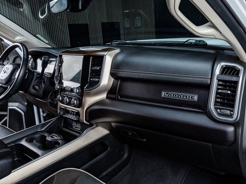 Used 2023 RAM 3500 Laramie image 17