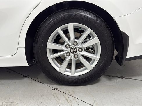 Used 2026 Toyota Camry LE w/ Convenience Package image 23