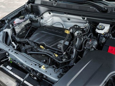 New 2026 Buick Envista Sport Touring FWD image 7