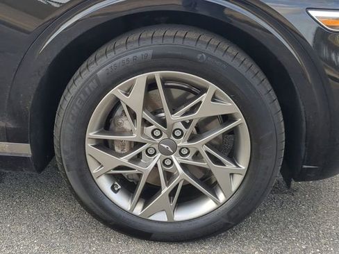 Used 2024 Genesis GV70 2.5T w/ Advanced Package image 10