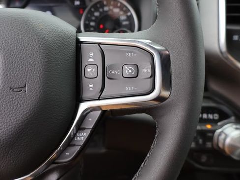 Used 2026 RAM 1500 Laramie AWD/4WD image 19