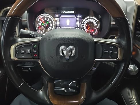 Used 2022 RAM 1500 Limited w/ Body-Colour Bumper Group AWD/4WD image 19