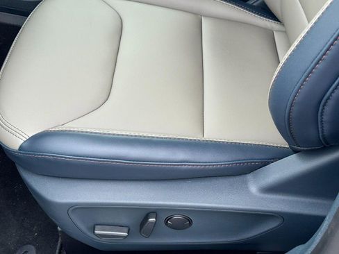 New 2026 Ford Maverick Lariat w/ 4K Tow Package image 11