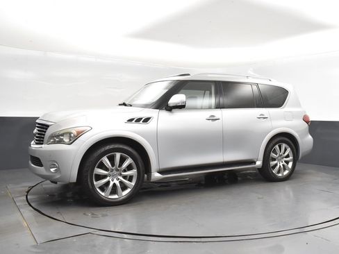 Used 2013 INFINITI QX56 2WD w/ Theater Pkg image 3