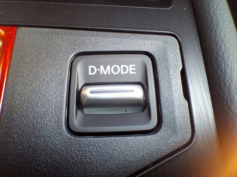 New 2026 Nissan Kicks SR image 18