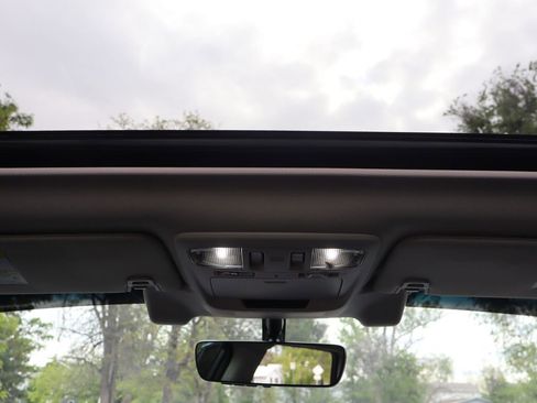 Used 2019 Subaru Outback 2.5i Premium AWD/4WD image 28