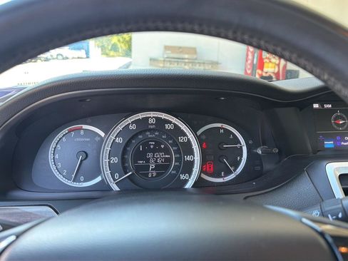 Used 2017 Honda Accord EX-L image 22