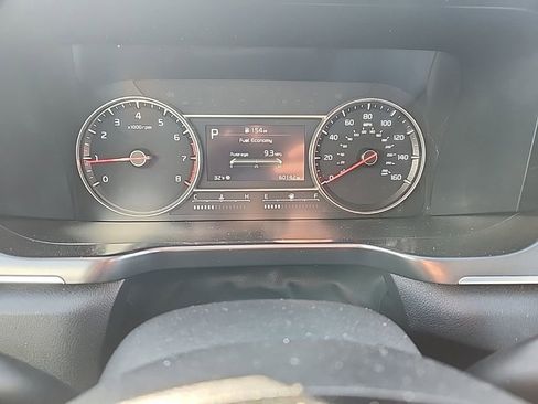 Used 2023 Kia Sorento LX image 14