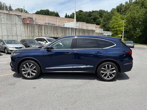 Used 2024 Acura MDX SH-AWD w/ Technology Package image 4