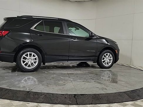 Used 2023 Chevrolet Equinox LT image 7