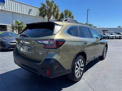 Used 2020 Subaru Outback Premium w/ Popular Package #1 AWD/4WD image 8