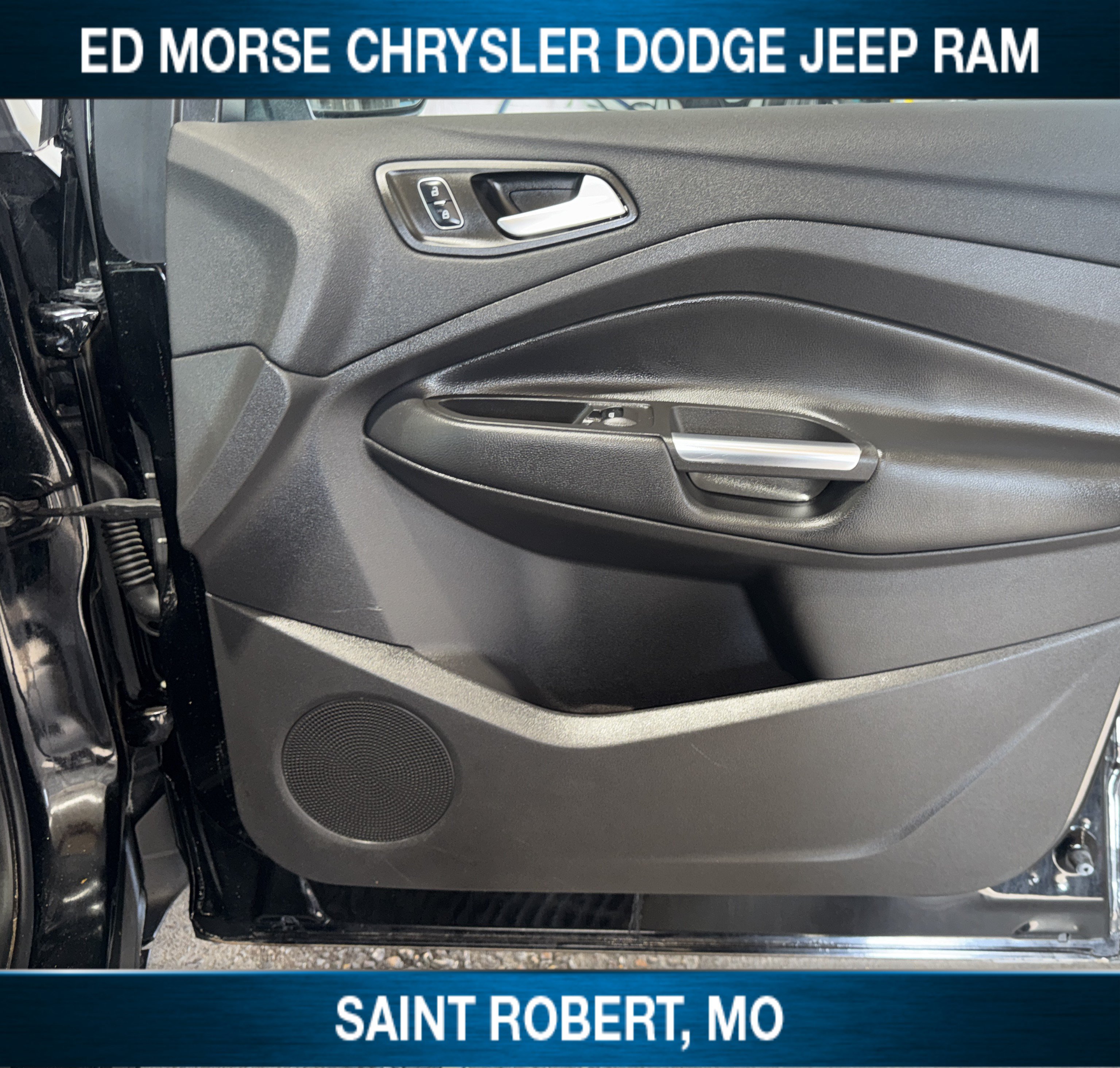 Used 2018 Ford Escape SE w/ SE Sync 3 Package AWD/4WD image 31