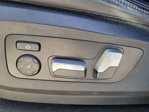 Used 2023 BMW X5 sDrive40i image 17