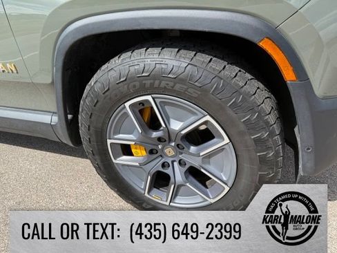 Used 2024 Rivian R1S Launch Edition AWD/4WD image 9