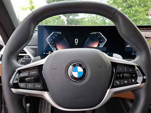 Used 2025 BMW 430i xDrive Convertible w/ Convenience Package AWD/4WD image 21